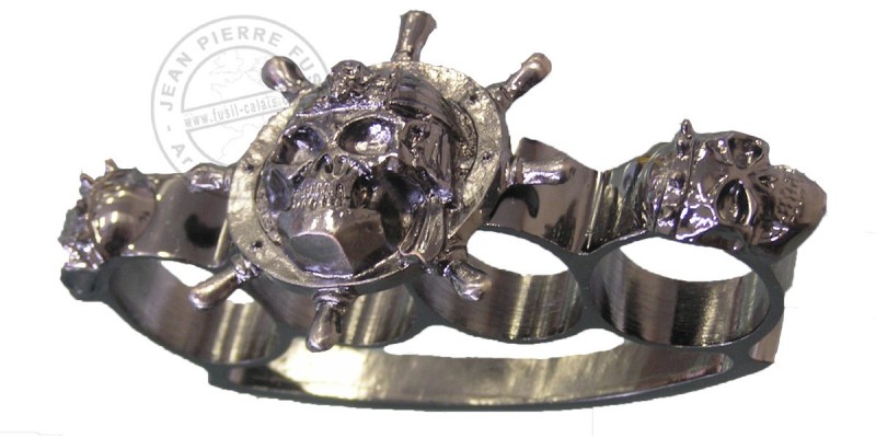 ''The Deadmen's Pirate'' knuckle-duster